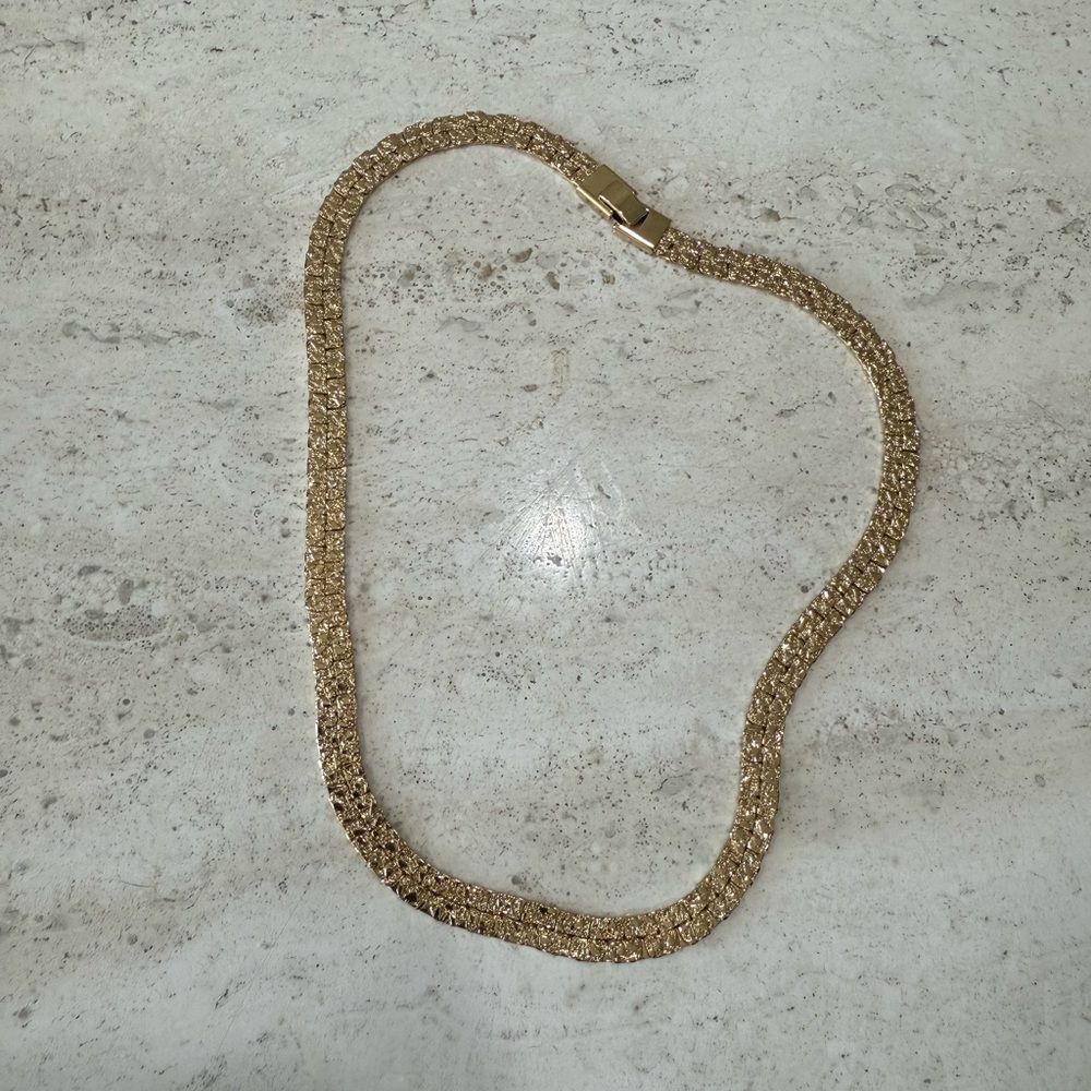 Vanessa Mooney The Gold Rush Chain